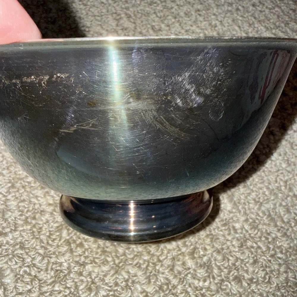 Vintage ONEIDA USA Silver Plated‎ Paul Revere Bowl 6